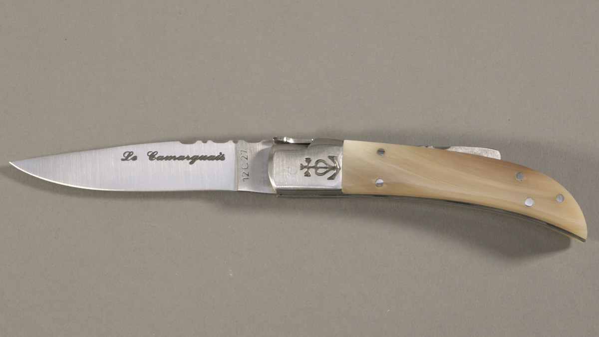 Couteau régional Le Camarguais n°10 trident forgé- 9 cm Pointe de corne