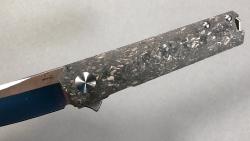 Couteau pliant Böker Plus " Kwaiken compact marble cf " - manche 9 cm fibre de carbone