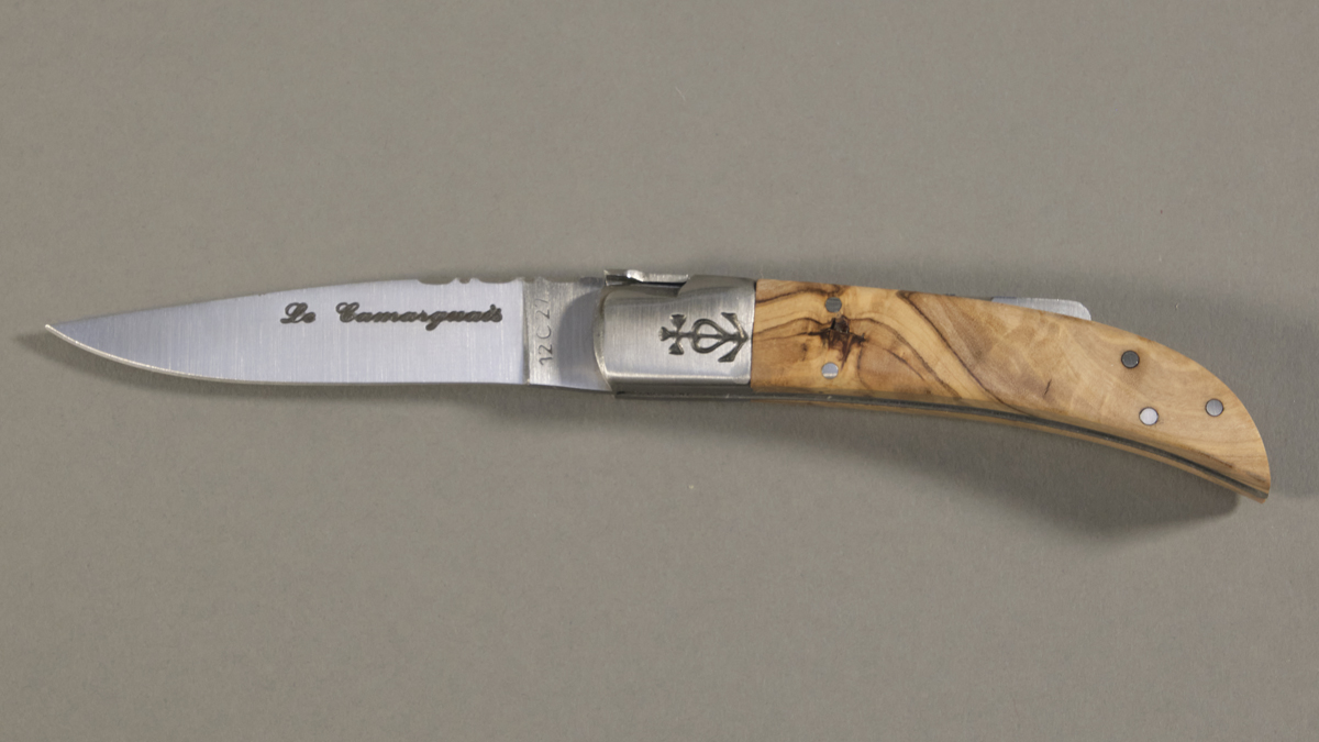 Couteau régional Le Camarguais n°10 trident forgé - 9 cm Olivier