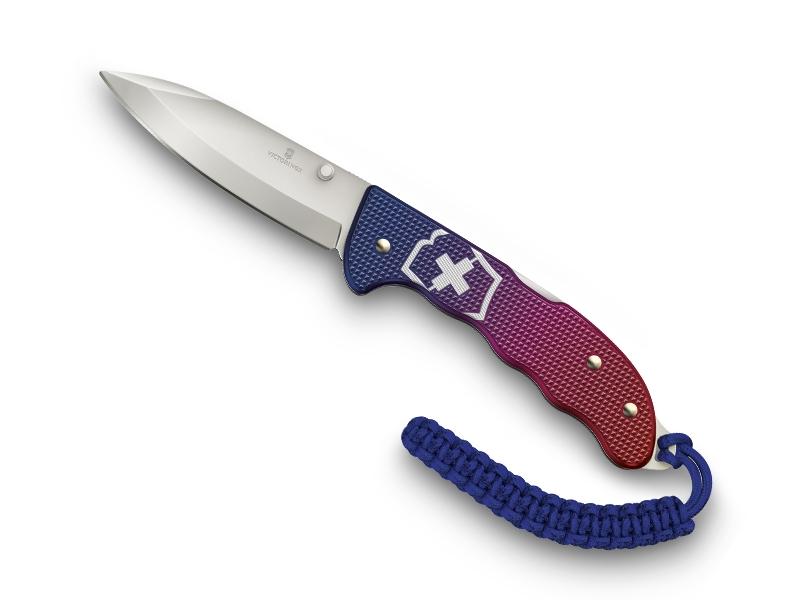 Couteau multifonctions Victorinox Evoke alox - Manche 136 mm rouge et bleu