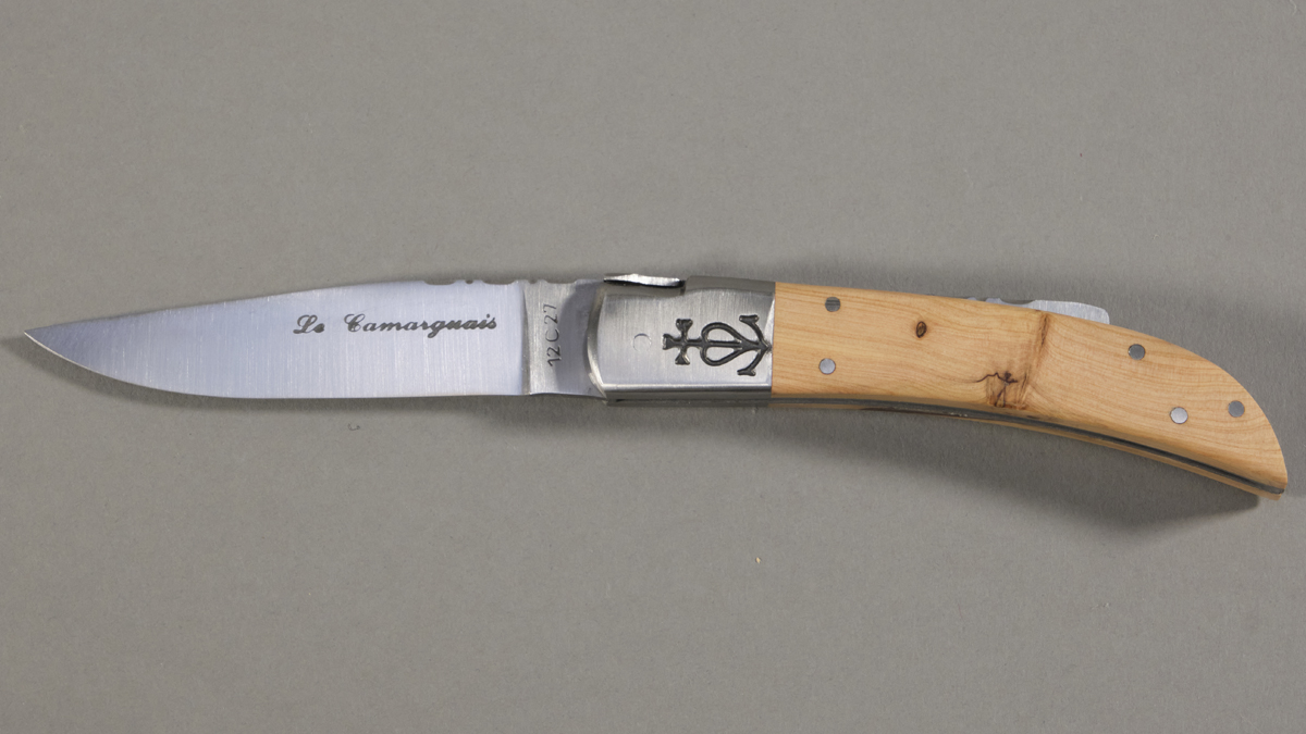 Couteau régional Le Camarguais n°12 trident soudé - 10,5 cm Genévrier