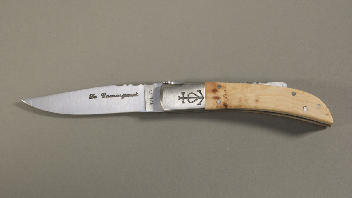 Couteau régional Le Camarguais n°12 trident forgé - 10,5 cm Genévrier